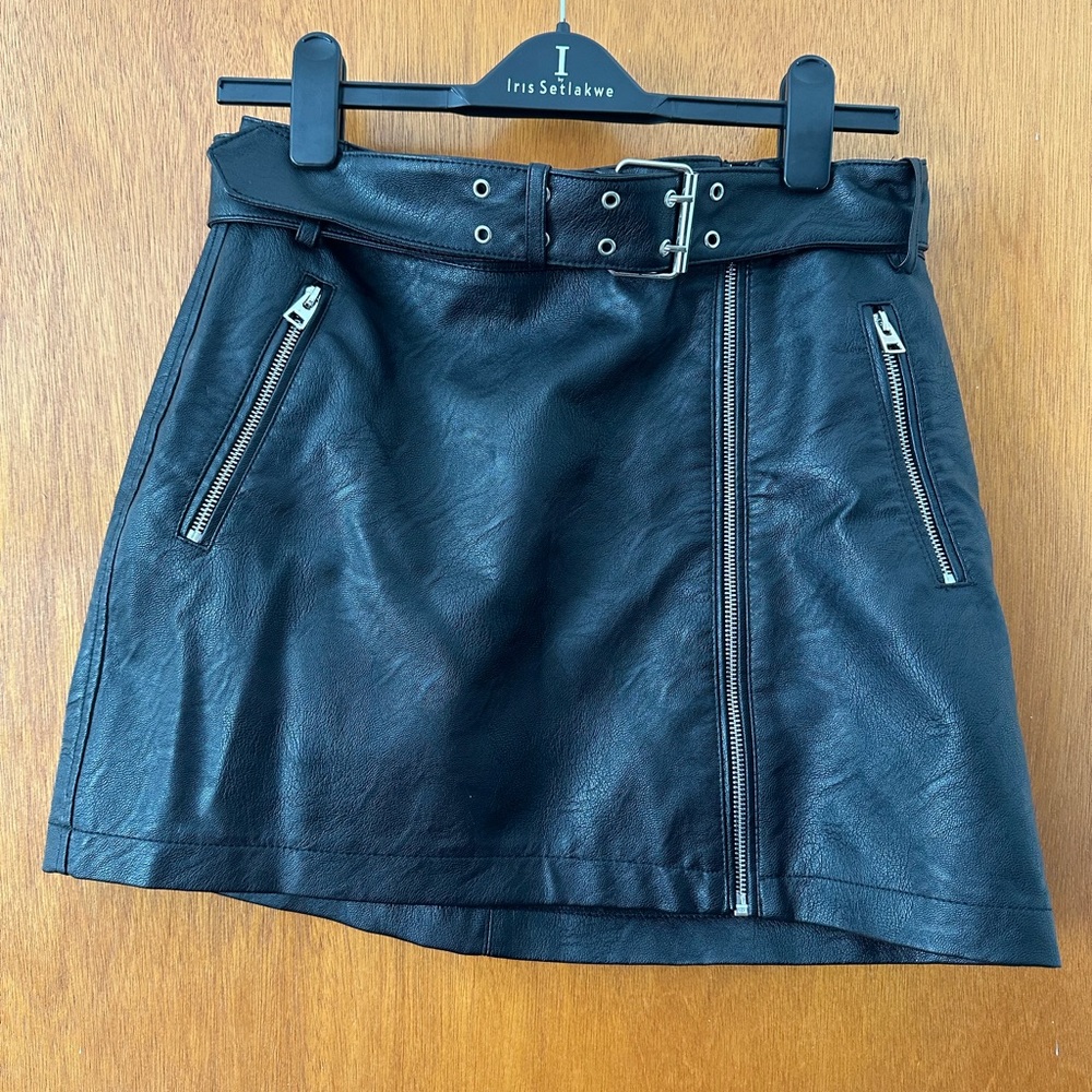 Leather skirt